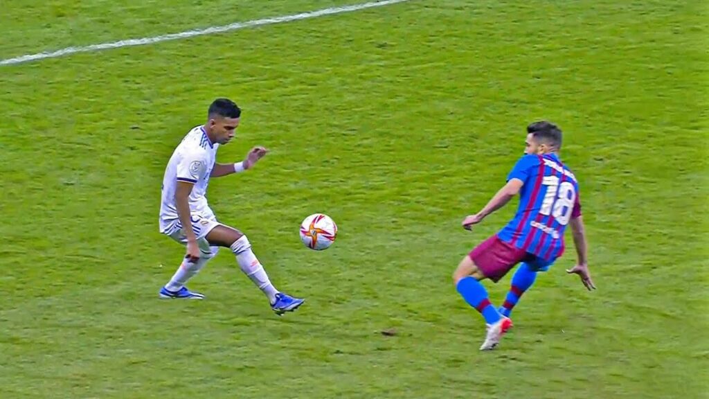 Rodrygo Humiliating Players like a Boss