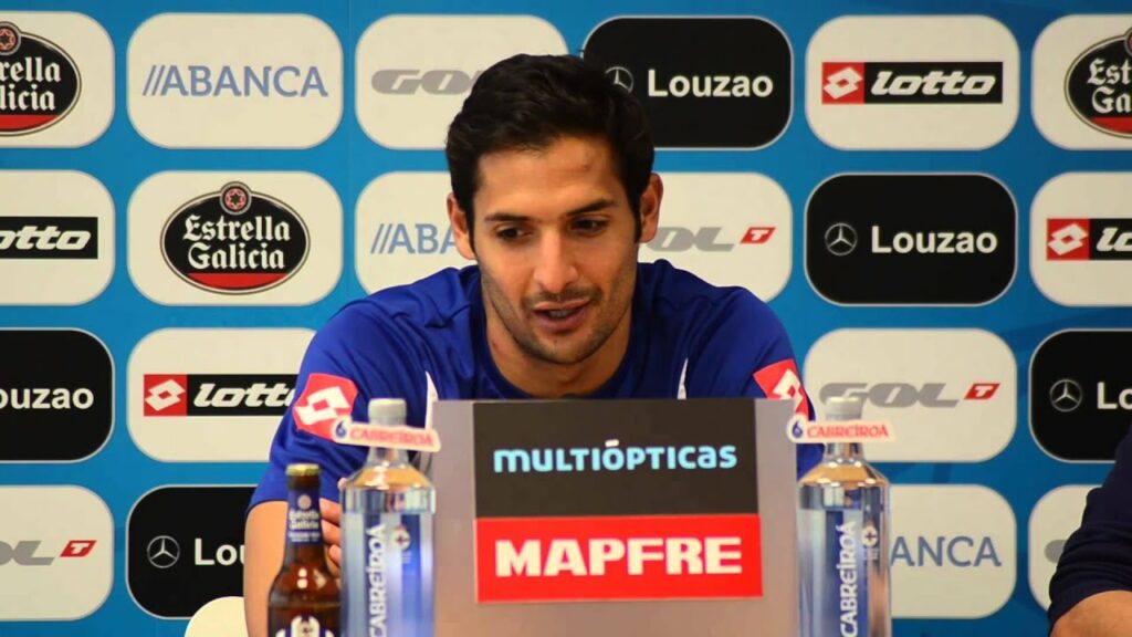 Rueda de prensa de Celso Borges en Abegondo 11.03.2015