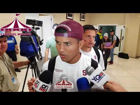 Johan Venegas después de su primer gol en clásicos con Saprissa