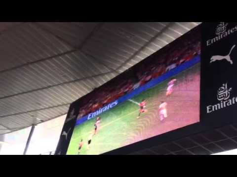 Joel Campbell emirates cup goal big screen replay (awful an