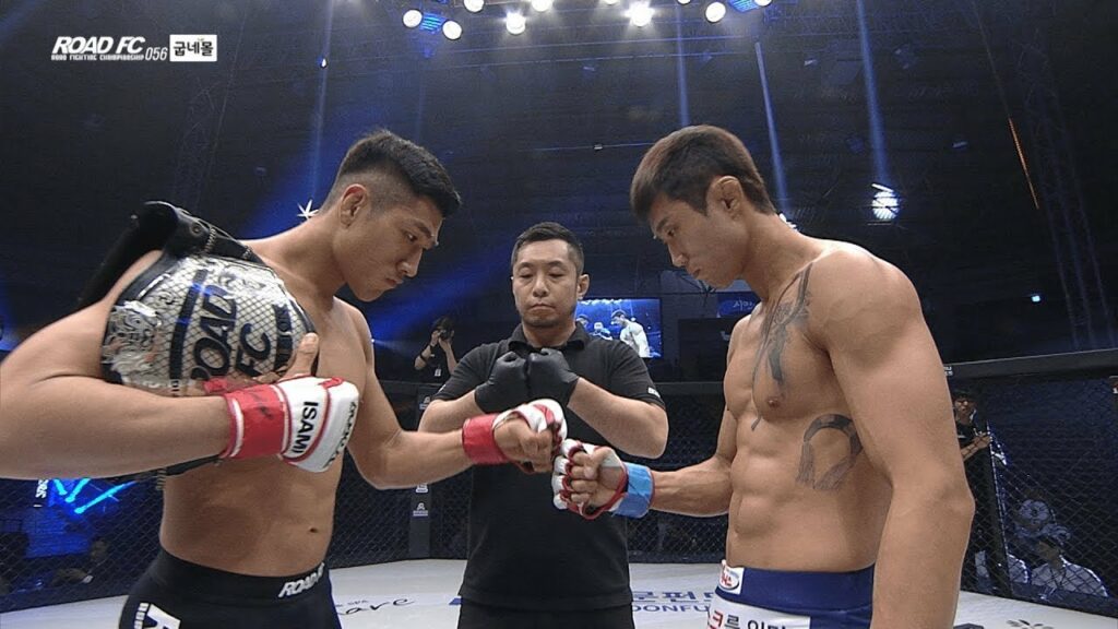 KIM MIN-WOO(김민우) VS JANG IK-HWAN(장익환) 풀경기 FULL FIGHT / 굽네몰 ROAD FC 056