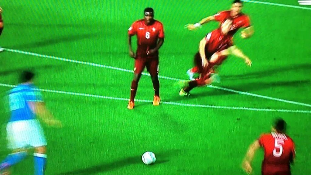 Defesa fantástica José Sá Portugal vs Itália Euro Sub21 2015