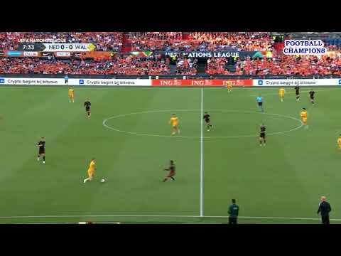 Matthew Smith Ballhandling von links nach rechts, Niederlande-Wales, UEFA Nations League 2022