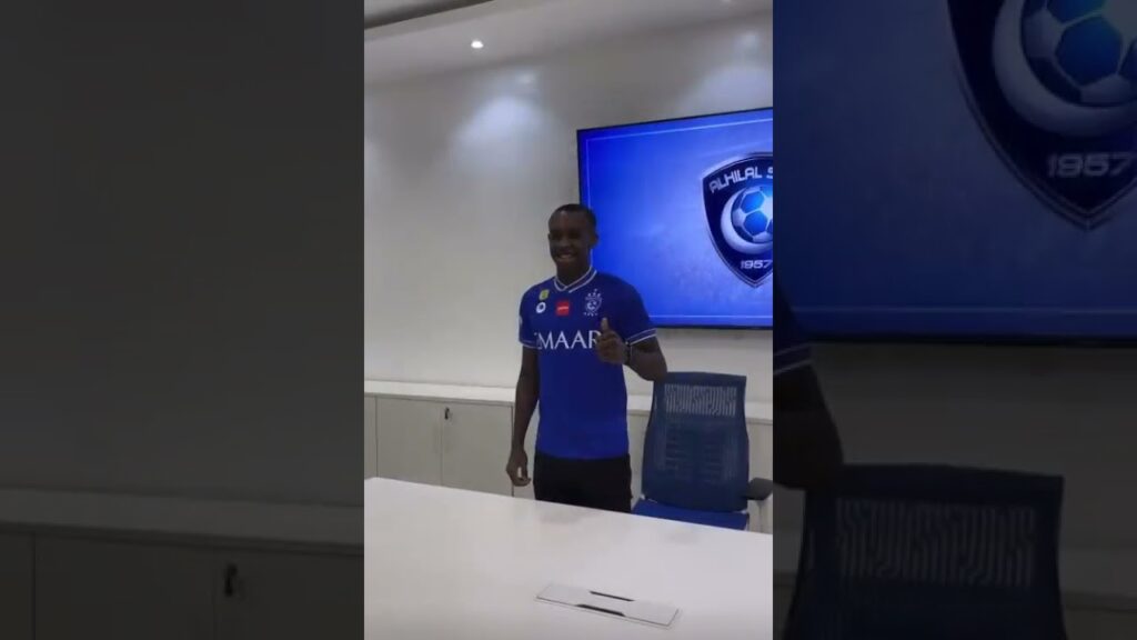 سعود عبدالحميد # هلالي حتى 2025