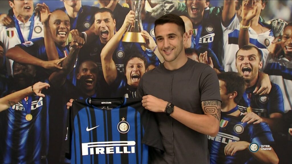 MATIAS VECINO A MILANO