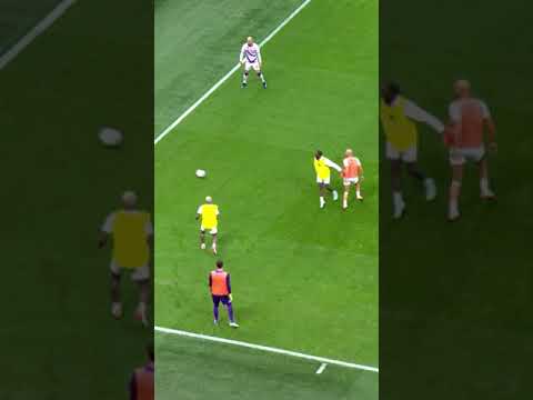 Amrabat DESTROYING teammates in the warmup 💣 #shorts