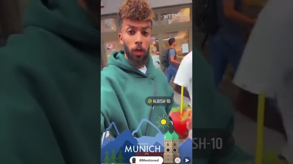 عبدالرحمن العبود جاهز لاستقبال هدايا يوم ميلاده