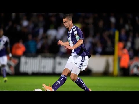 Leander Dendoncker's goal at training