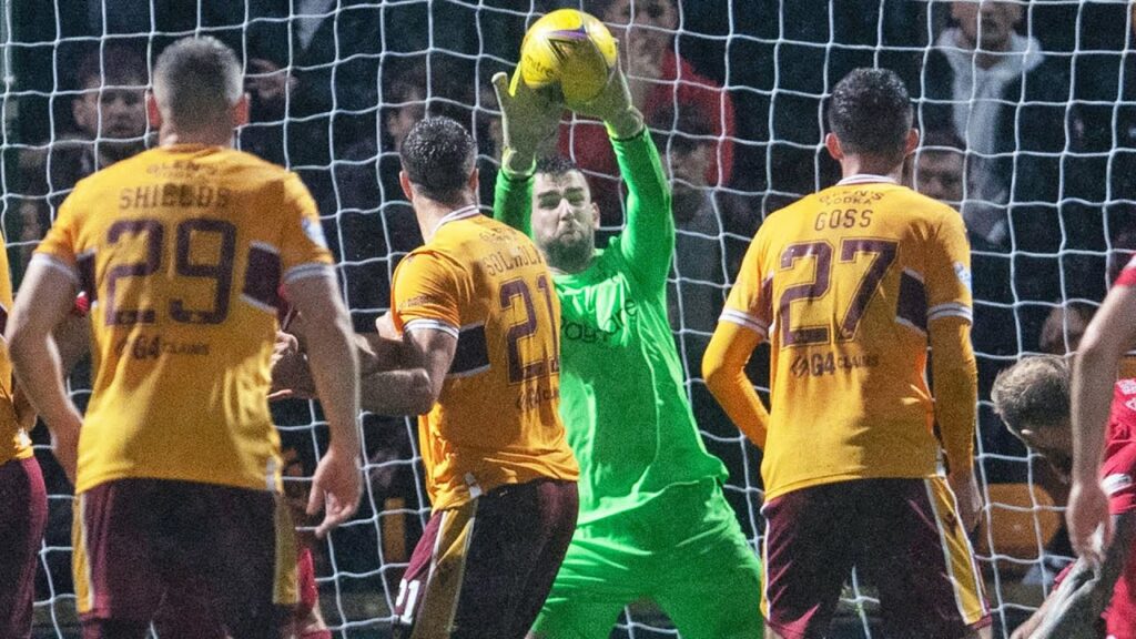 Liam Kelly's excellent double save for Motherwell v St Mirren