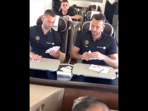 #nainggolan #brozovic Nainggolan prende in giro Brozovic su Instagram