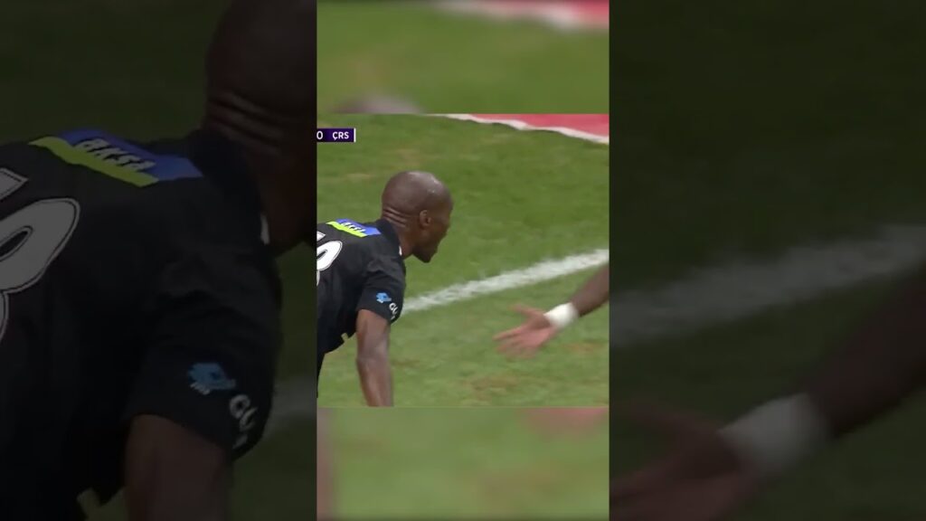 Atiba Hutchinson ile Beşiktaş farkı 2'ye yükseltiyor! ⚽ #shorts #beşiktaş #atiba