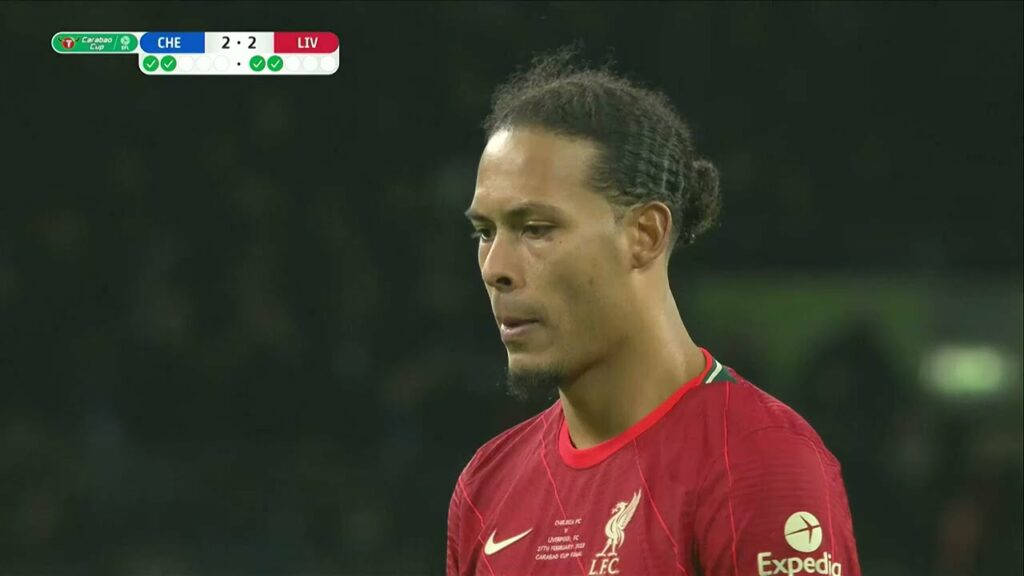 Respekt, dass Van Dijk mit so dicken Eiern noch normal laufen kann | DAZN