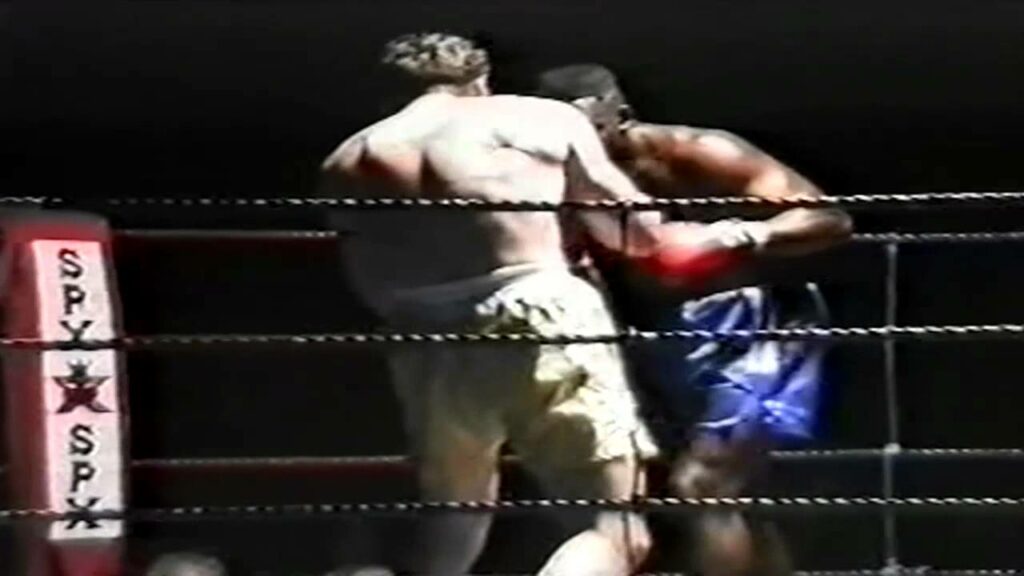 Graham Arnold vs. Julius Francis (23rd May 1993)