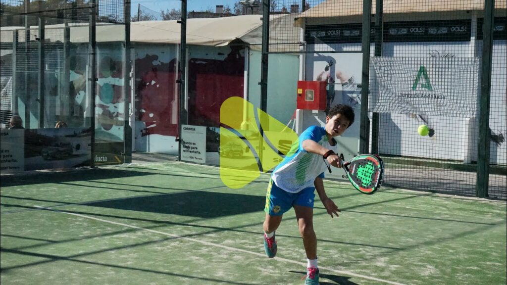 Vamos Pádel. Mario Belizón y Juan Zamora contra Abraham Muñoz y Miguel Muñoz. Máster Menores FAP.