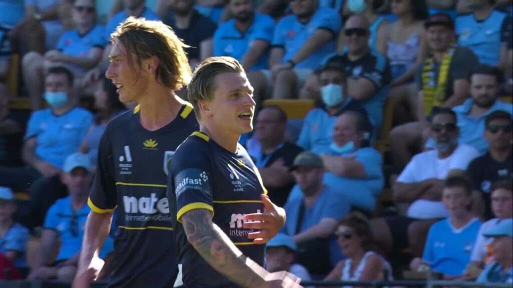 TEN | A-League Men | Jason Cummings