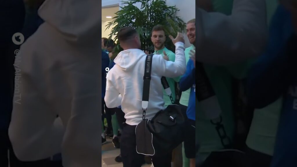 Brighton welcome back World Cup winner Alexis Mac Allister in style... 👏🏆 #shorts