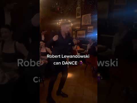 Robert Lewandowski can really dance 😂🕺 #shorts