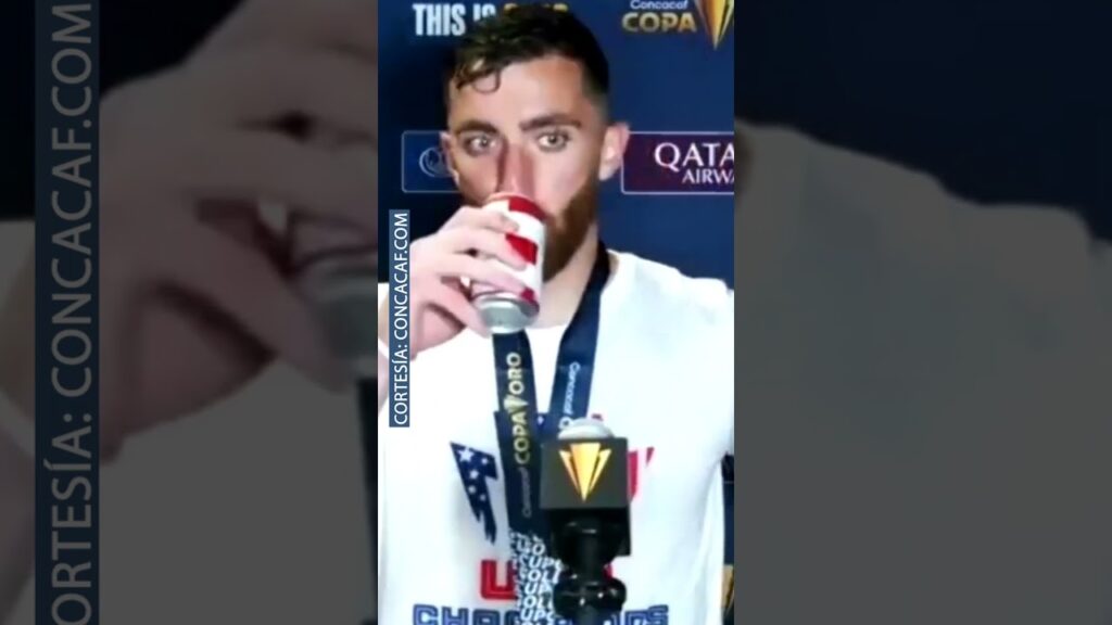 La TRISTEZA de Matt Turner porque le QUITARON su cerveza #Shorts