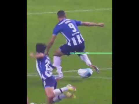 Mehdi Taremi vs Benfica