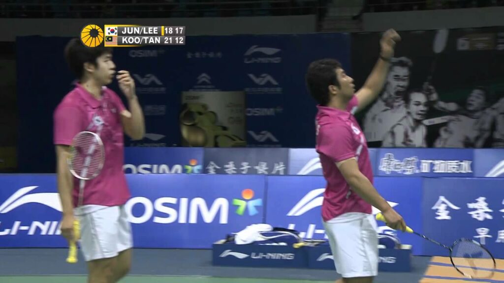 2011 World Superseries Finals-MD-Group B-Jae Sung Jung_Yong Dae Lee vs. Kien Keat Koo_Boon Heong Tan