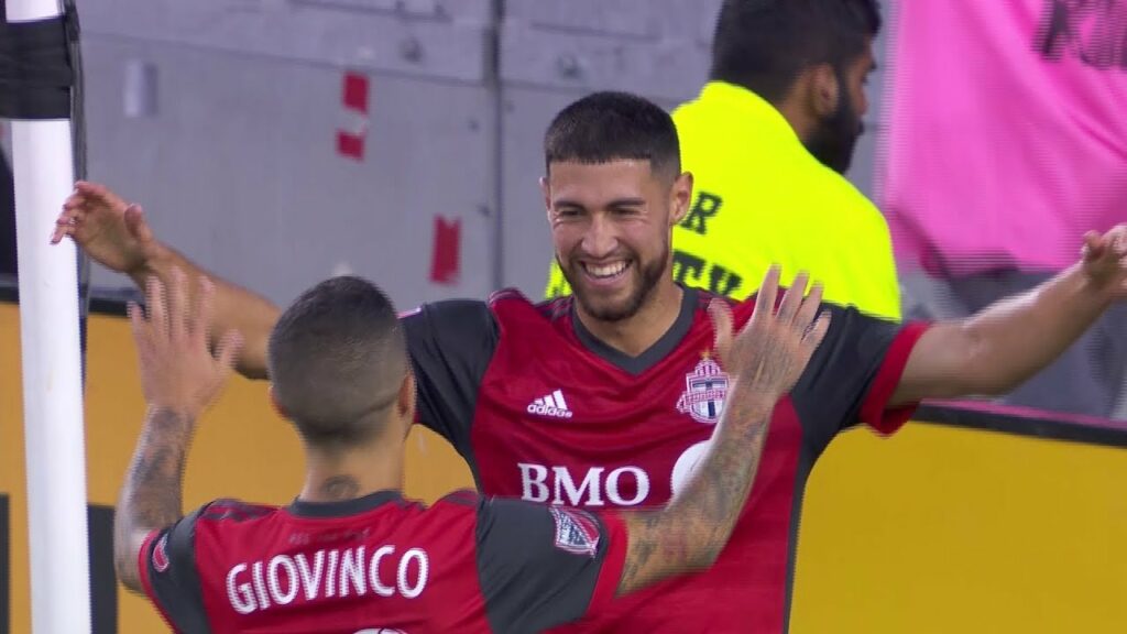 Jonathan Osorio Goal - July 28, 2018