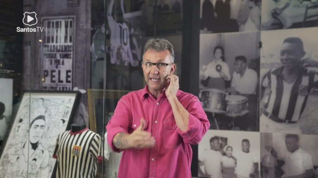 Craque Neto lamenta ausência de ídolos do futebol no velório de Pelé: "Falta de sensibilidade"