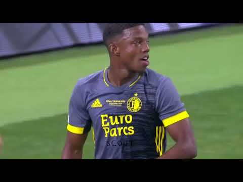 Tyrell Malacia vs AS Roma – 25/05/2022 Tyrell Malacia vs AS Roma - 25/05/2022