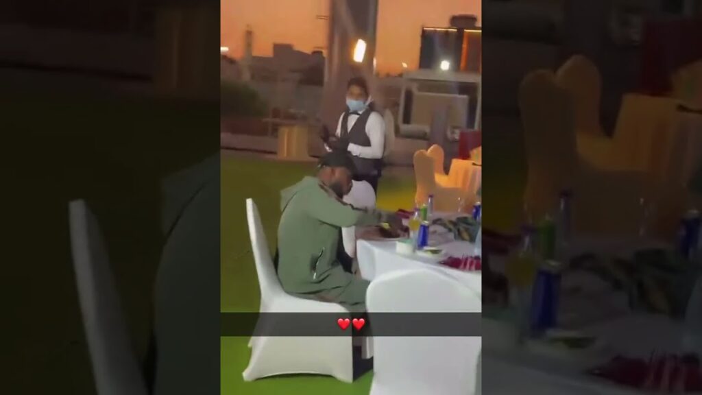 ‏العبود عبر سناب شات 😂💛