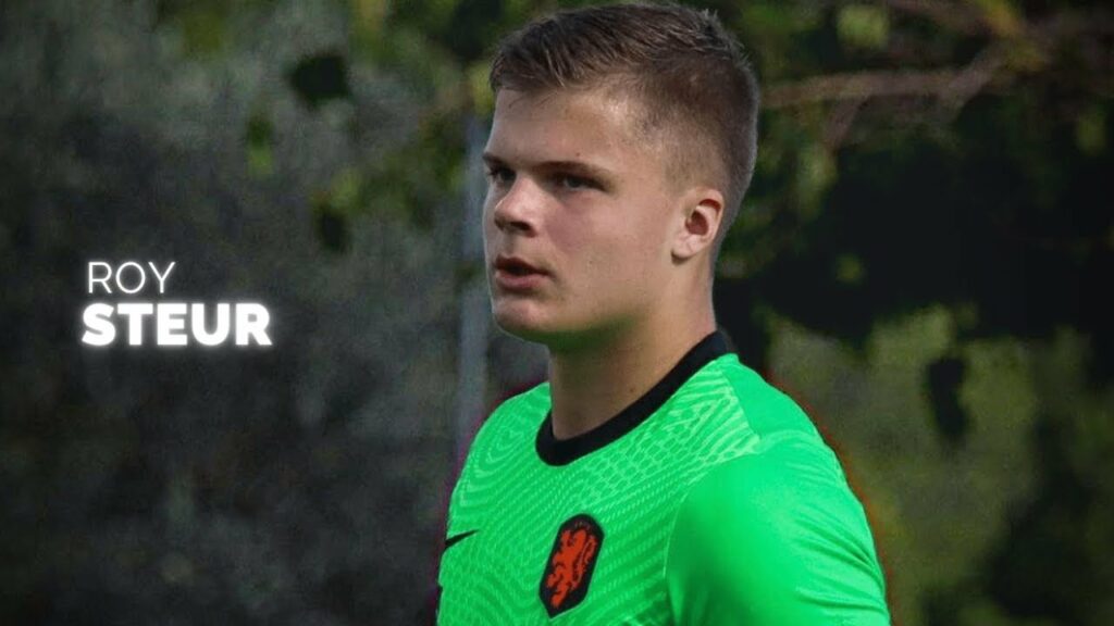 Roy Steur – Top Young Goalkeeper Roy Steur - Top Young Goalkeeper