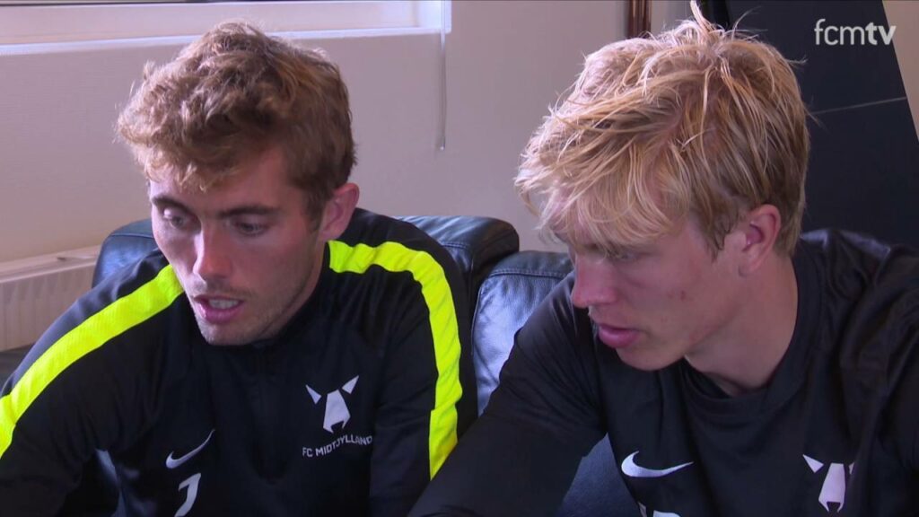 #SPIL | Poulsen og NK sætter drømmeholdet "Vagn und Polle FC"