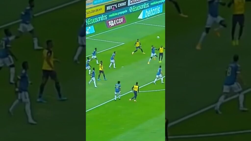 Robert Arboleda - Qatar - Ecuador  Highlights Mundial Qatar 2022