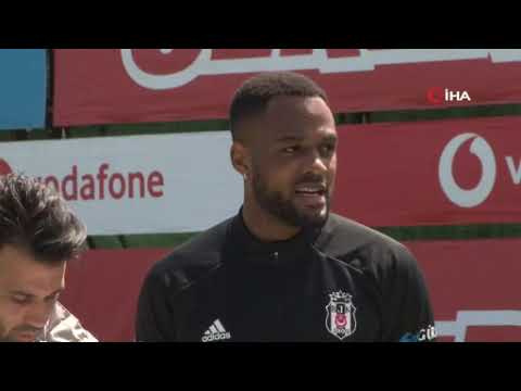 Cyle Larin'den iddialı sözler:  Galatasaray maçında da bunu göreceksiniz! | Beşiktaş