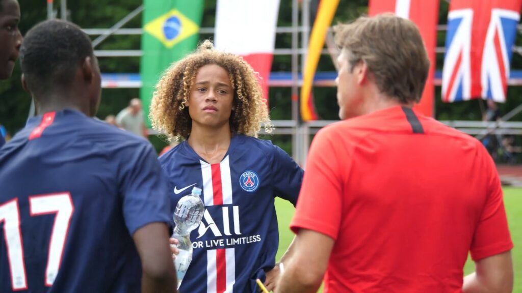 Xavi Simons in Oberndorf im Fokus