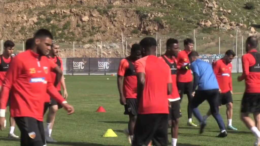 Kayserispor'un Erciyes kampı başladı