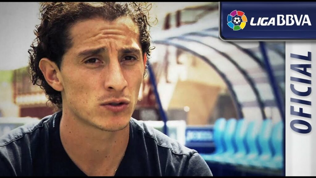 Entrevista a Andrés Guardado, jugador del Valencia CF - HD