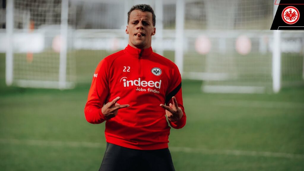 Schummelt Timothy Chandler beim Tic-Tac-Toe-Spielen gegen Ajdin Hrustic? ✖🔘 #Shorts