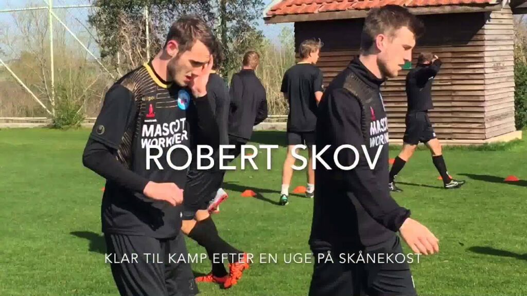 Robert Skov melder sig klar