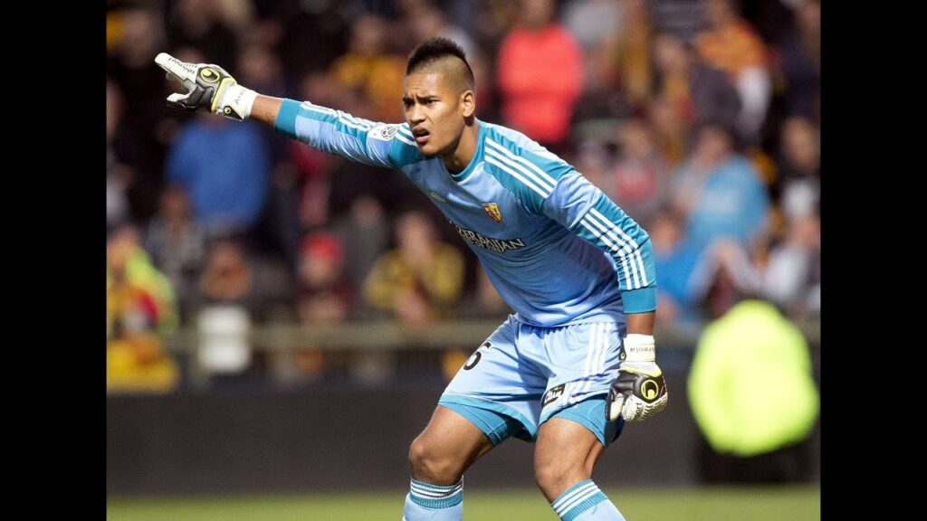 Alphonse Aréola, Monsieur Plus !