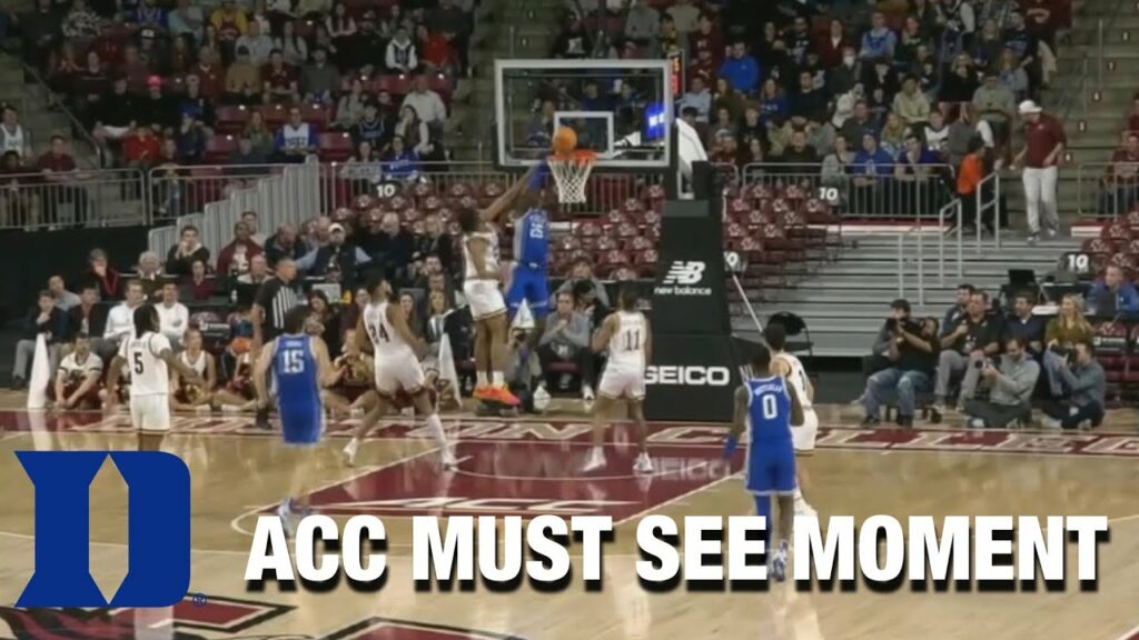 Duke's Ryan Young & Mark Mitchell Team Up To Dunk On The Eagles | ACC Must See Moment