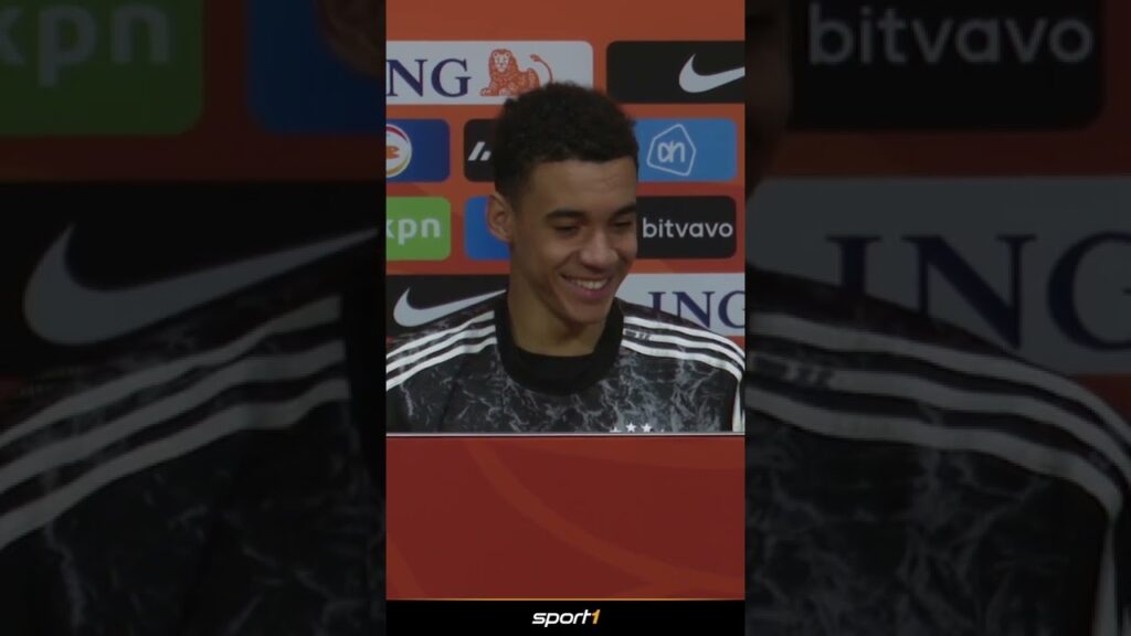 Musiala und Rüdiger: Lachflash wegen Ton-Panne! 😂 #shorts