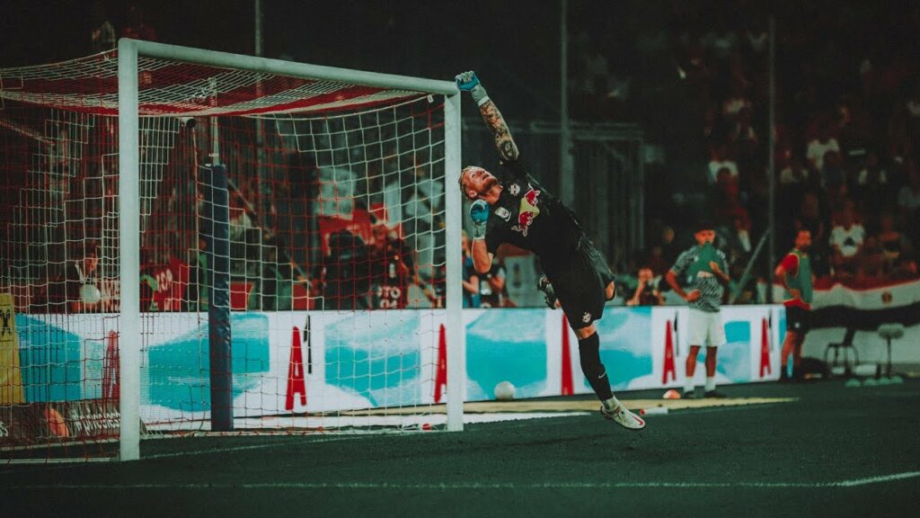 Nico "The Wall" Mantl 🧱 Ganz Liverpool beißt sich an ihm die Zähne aus 🦷