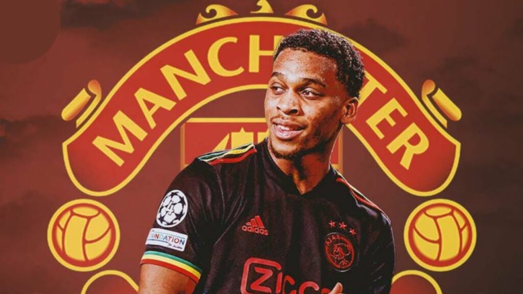 Jurrien Timber SNUBS Bayern to join Erik Ten Hag at Manchester United