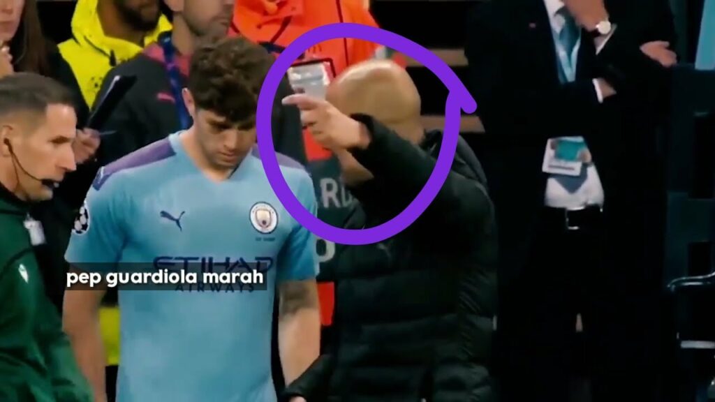 Pep Guardiola angry to john stones