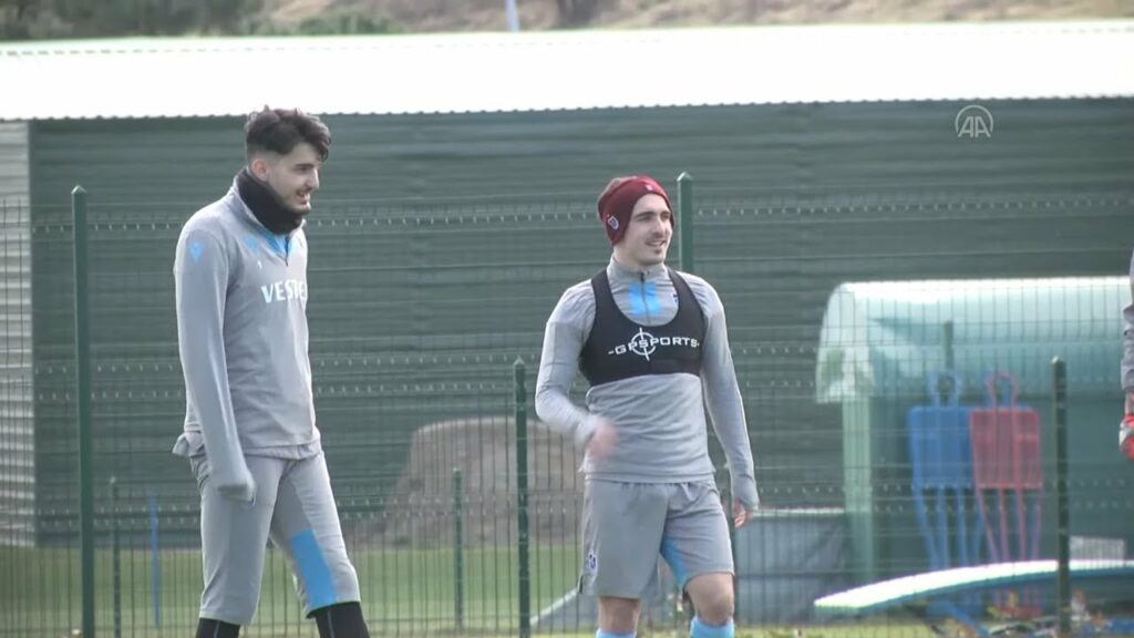 Trabzonspor'da ABDÜLKADİR ÖMÜR SEVİNCİ! | SAHALARA GERİ DÖNDÜ!