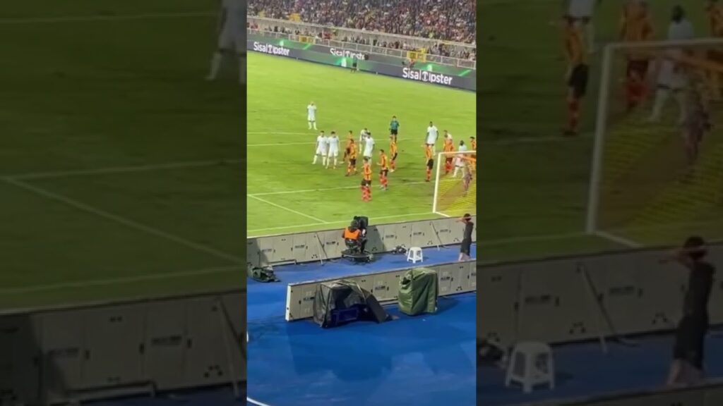 Il gol di denzel #dumfries  vs Lecce #seriea (LIVE) || #shorts #inter #intermilan