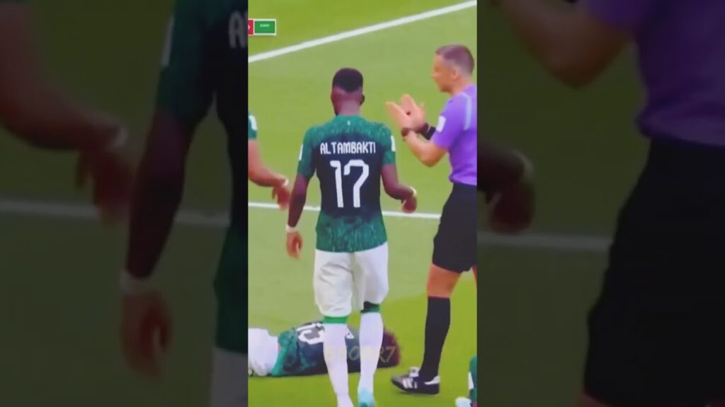 A Bad Moment for Yasser Al Shahrani 😢😱🤲 #football #world #worldcup@beoar7