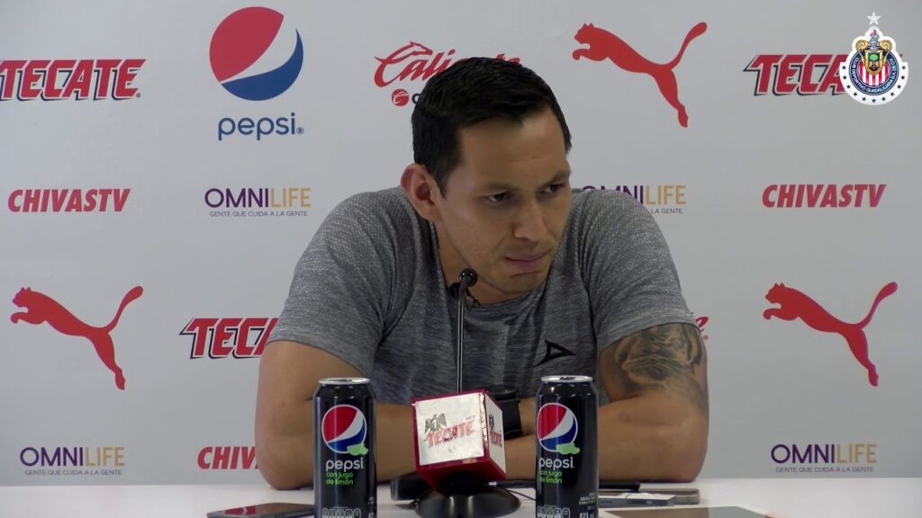 Las conferencia: Rodolfo Cota