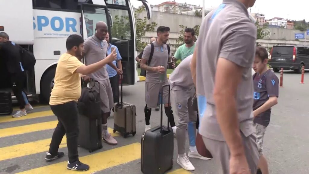 Trabzonspor, Fenerbahçe maçının hazırlıklarını tamamladı Trabzonspor, Fenerbahçe maçının hazırlıklarını tamamladı