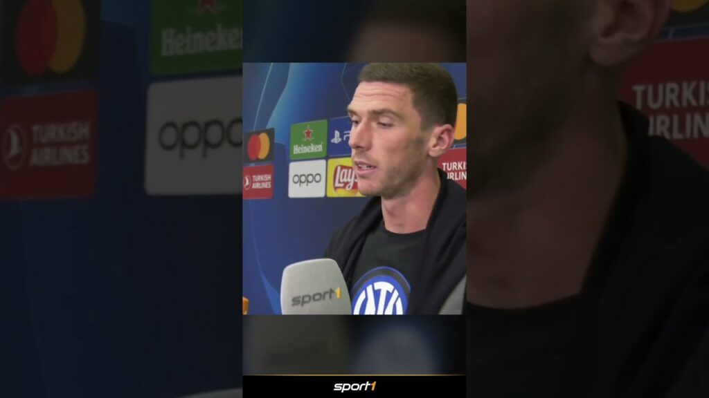 Komm her Sergey! Gnabry will kein Interview mit Gosens! 😂 #shorts#fcbayern#intermilan