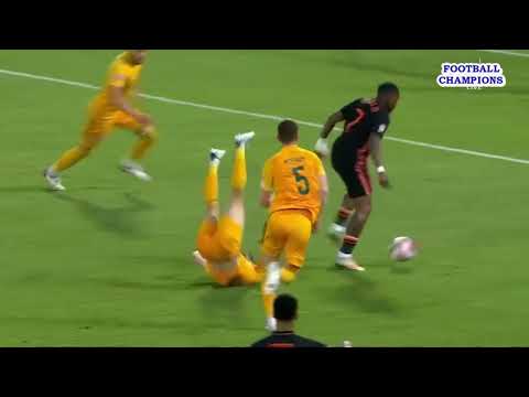 Ben Davies rollte hart auf den Kopf, Niederlande-Wales, UEFA Nations League 2022